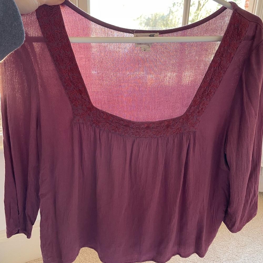 PacSun - Maroon Square Top